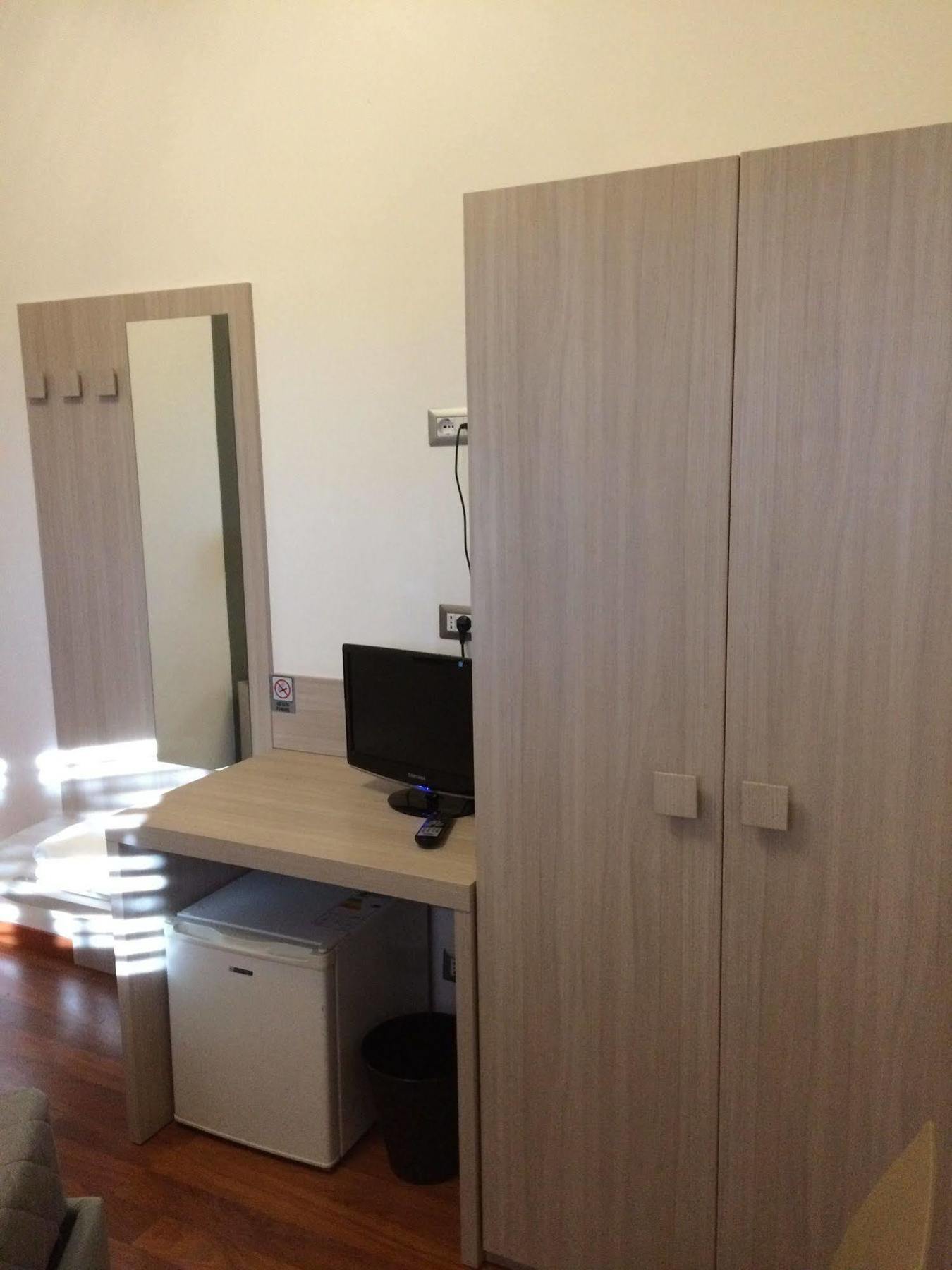 Twelve Hotel Moncalieri Room photo