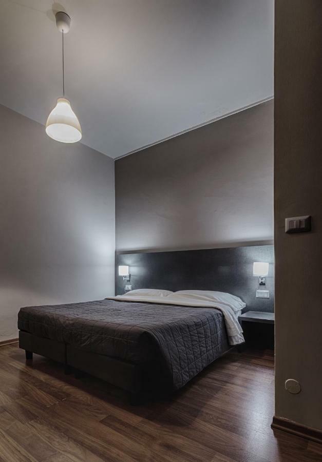 Twelve Hotel Moncalieri Exterior photo