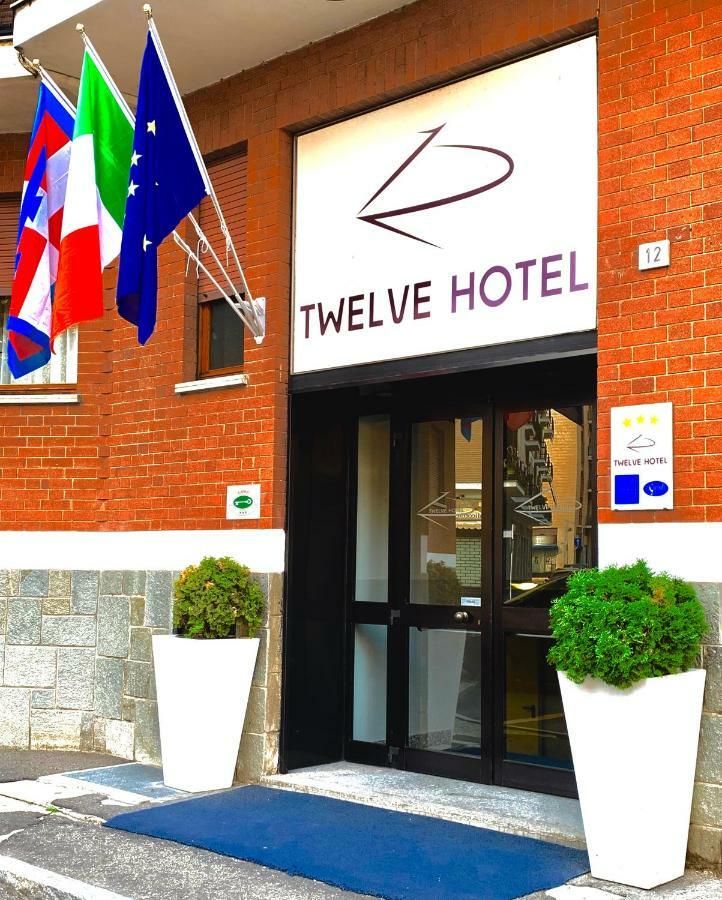 Twelve Hotel Moncalieri Exterior photo